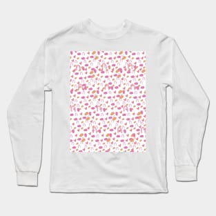 Repeat pattern line and heart design Long Sleeve T-Shirt